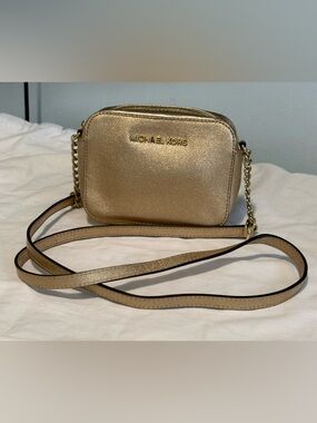 Michael Kors Gold Saffiano Leather Crossbody Bag Jet Set Small